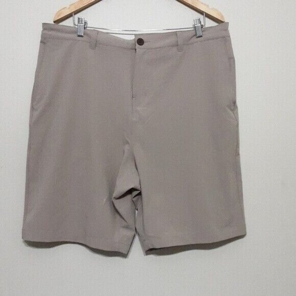 Magashchoni Mens  performance golf short in size 36 - Picture 10 of 11